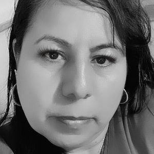 Meet your Posher, Marcela